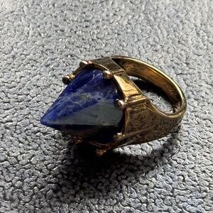 nOir Memphis Ring Gold & Dark Blue